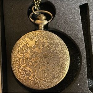 Dr Who style vintage looking Pocket Watch New in box